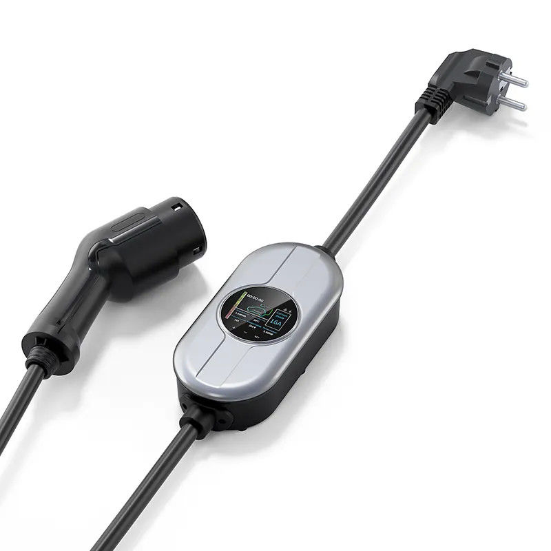 Stazione di ricarica portatile per veicoli elettrici a cavo da 5 m o 7,4 m Caricabatterie per veicoli elettrici da 1 fase AC 230V